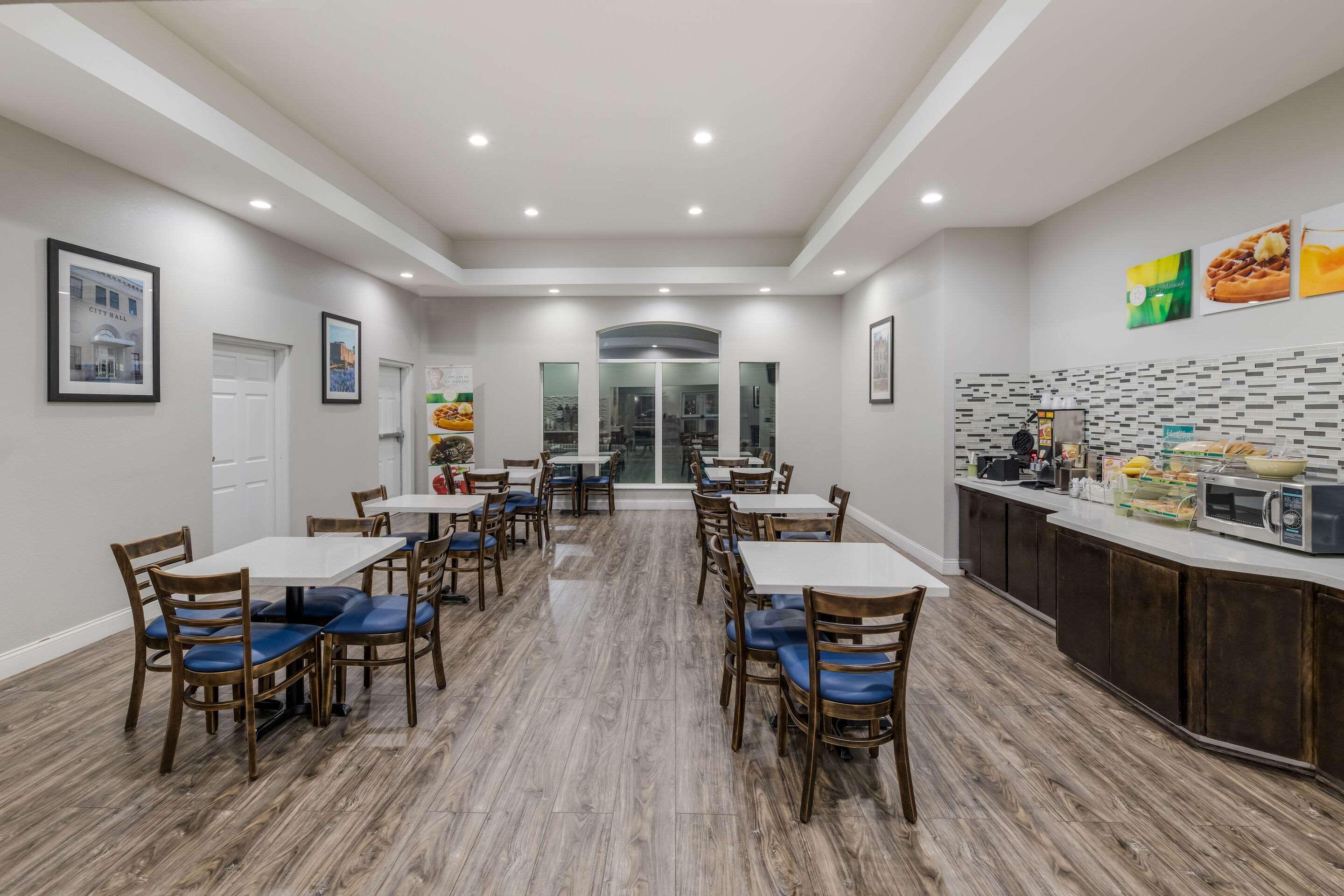 Quality Inn Сонора Екстериор снимка